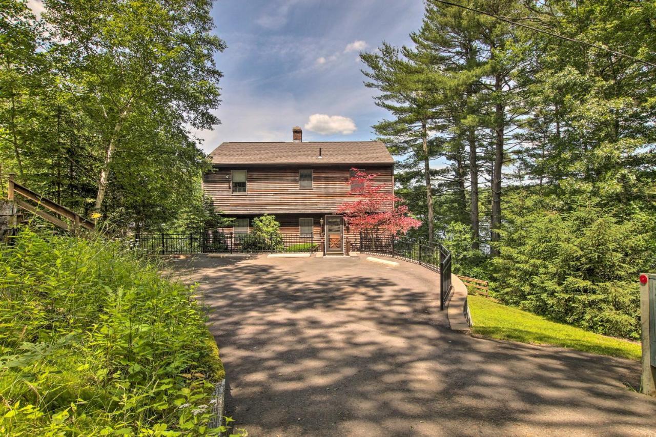 Waterfront New England House On Wickaboag Lake! West Brookfield エクステリア 写真